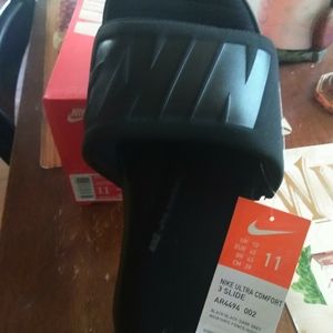 Nike slides